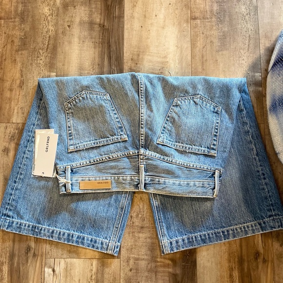 NWT GRLFRND Cosima Wide leg Jean Bermuda short in Live For You sz 28 - Picture 7 of 8